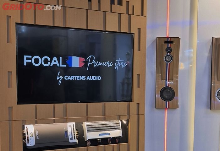 Studio Focal Premiere by CARTENS