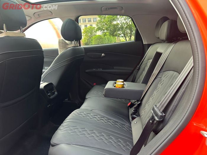 Kabin belakang Lepas L6 LSH