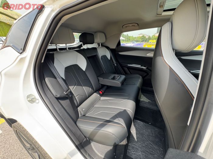 Optimasi sudut sandaran, jok baris kedua kini lebih nyaman