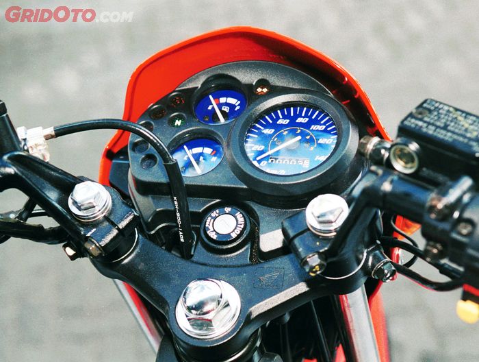 Panel instrumen Honda Nova Sonic 125 RS
