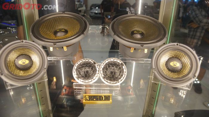 Brand audio OMICORN