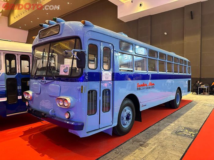 Mitsubishi Fuso R Series 1963