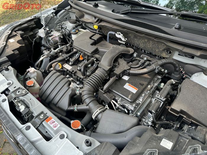 Mesin Daihatsu Rocky e-Smart Hybrid