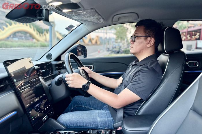 Posisi mengemudi Honda e:N1 mirip dengan HR-V