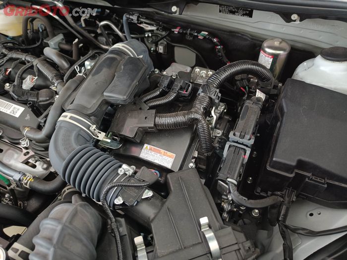 bagian inverter Toyota Veloz Hybrid 