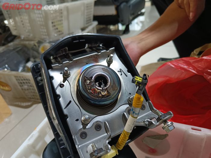 inflator airbag 
