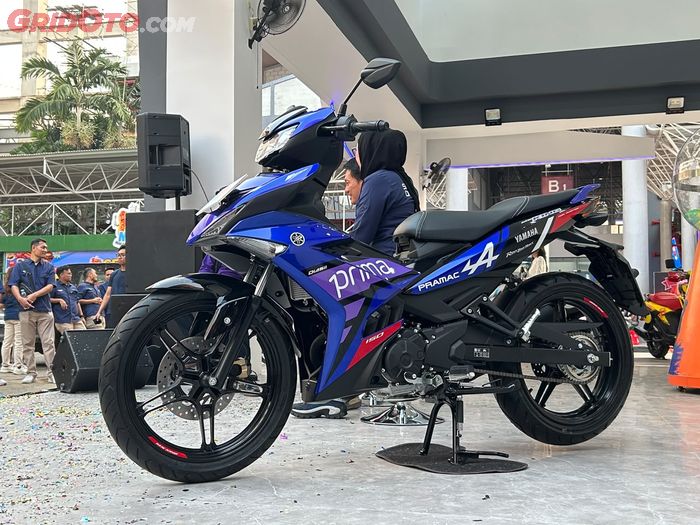 Livery Prima Pramac MotoGP membuat tampilan MX King 150 jauh lebih sporty