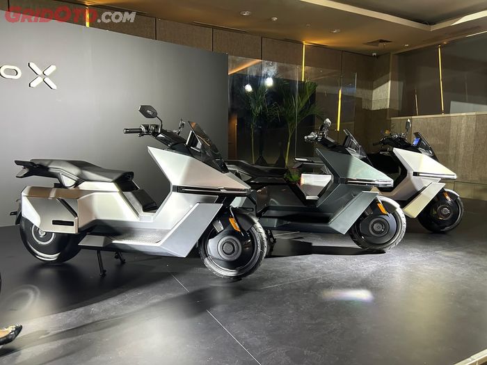 Omoway Omo X dipasarkan dalam 4 pilihan varian berbeda