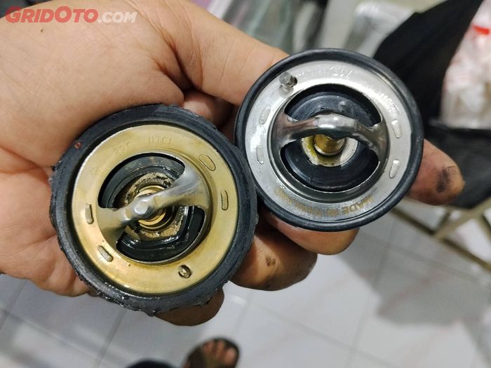 Jika Thermostat untuk Pendingin Mobil Rusak, 2 Resiko Ini Akan Terjadi