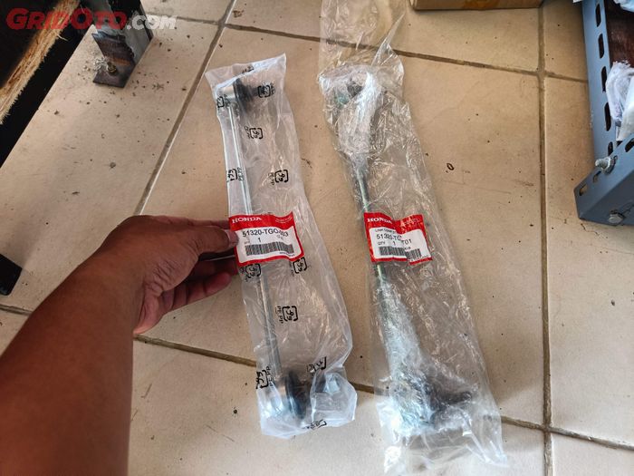 link stabilizer Honda Mobilio 
