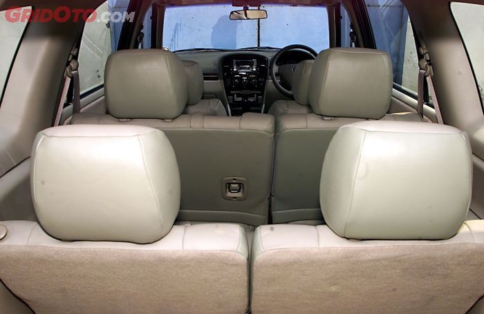 Kabin Suzuki Grand Escudo XL-7