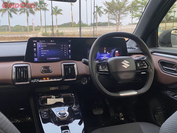 Interior Suzuki e Vitara.
