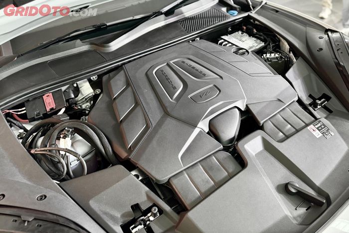Mesin 3.000 cc V6 Porsche Cayenne