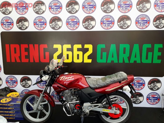 Honda Tiger 1993 hasil restorasi