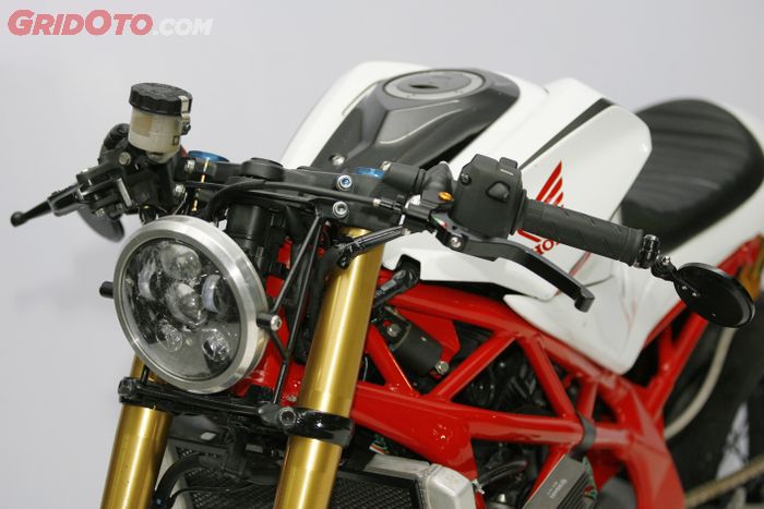 Honda CBR 250 RR Motodream Project