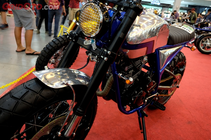 Yamaha Scorpio 225 bergaya scrambler di Kustomfest 2017