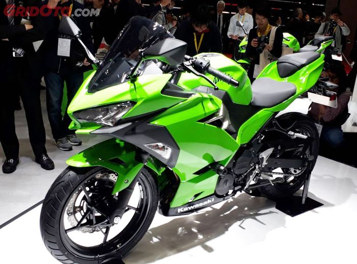 Pelek Kawasaki Ninja 250