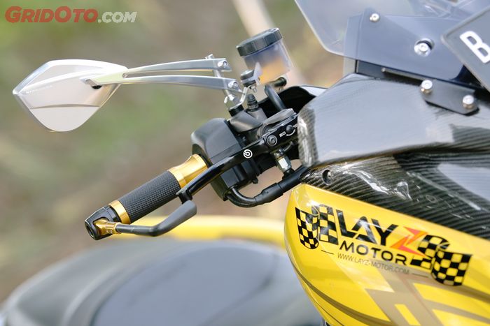 Yamaha XMAX 250 Tribal Layz Motor