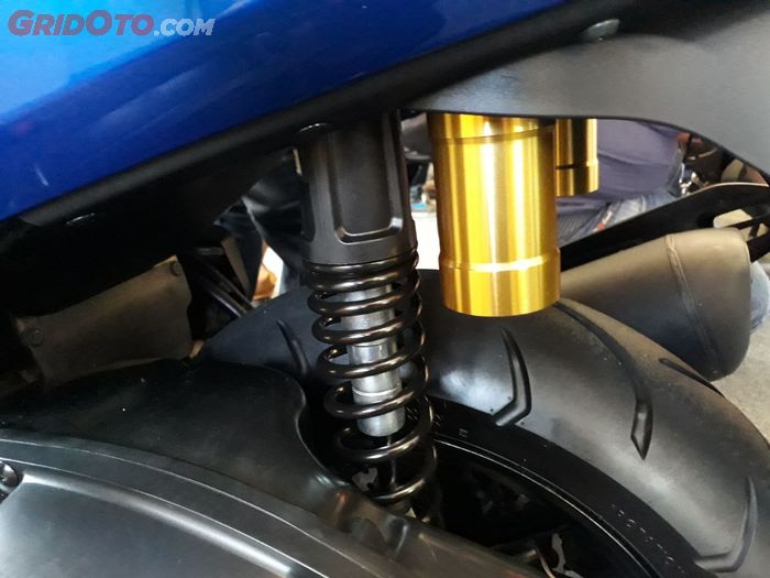 Yamaha NMAX versi 2018 dibekali suspensi belakang dengan tabung