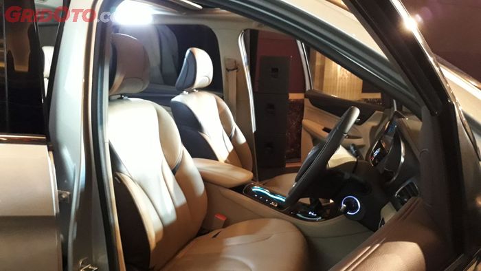 Jok depan cukup nyaman