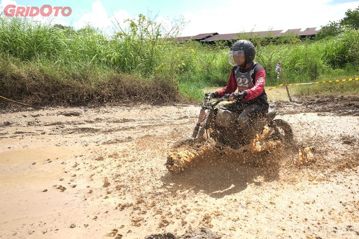 Ban kelelep? Gas terus!