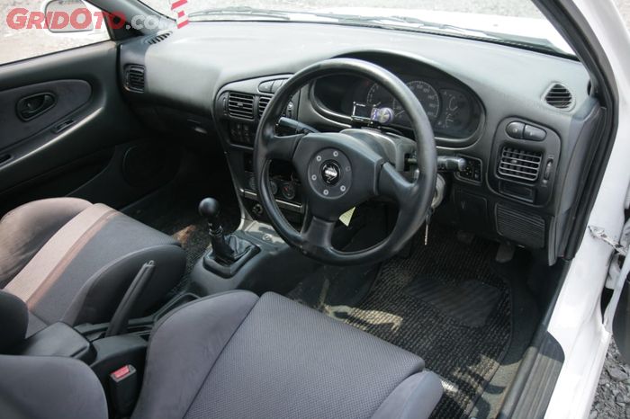 Apa aja bedanya interior Evo III asli dengan Lancer lokal hayooo...