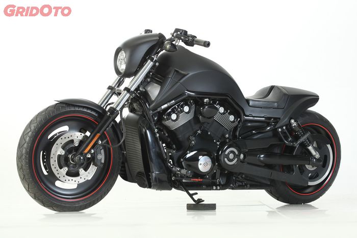 Harley-Davidson Night Rod Hitam Doff Imagineering Customs