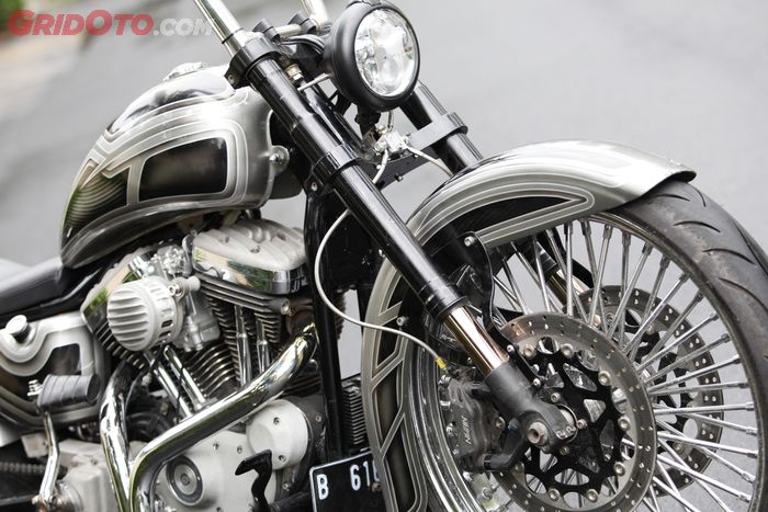 Harley-Davidson Sportster 1200 Chicano Custom Concept Industries