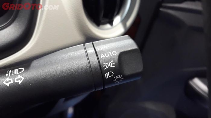 Tuas Lampu Otomatis New Datsun GO dan GO+