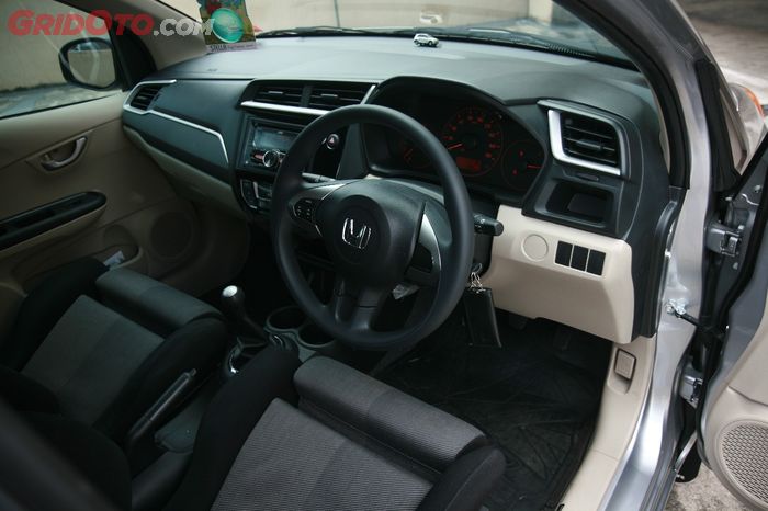Interior cukup ganti jok Recaro saja