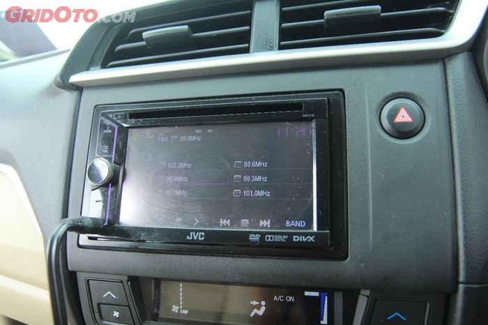 Pasang headunit Honda HR-V