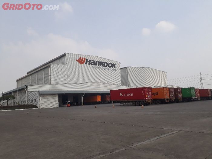 Pabrik Hankook di Cikarang, Jawa Barat