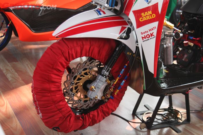 Modifikasi Honda Scoopy Racing Style Super SIC