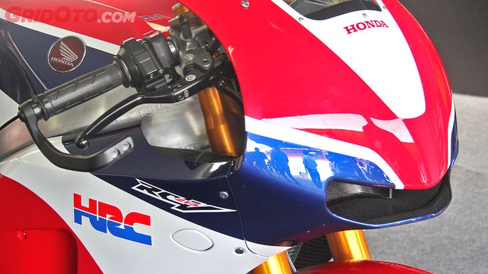 Desain Honda RC213V-S benar-benar sama persis dengan motor yang digunakan Marc Marquez