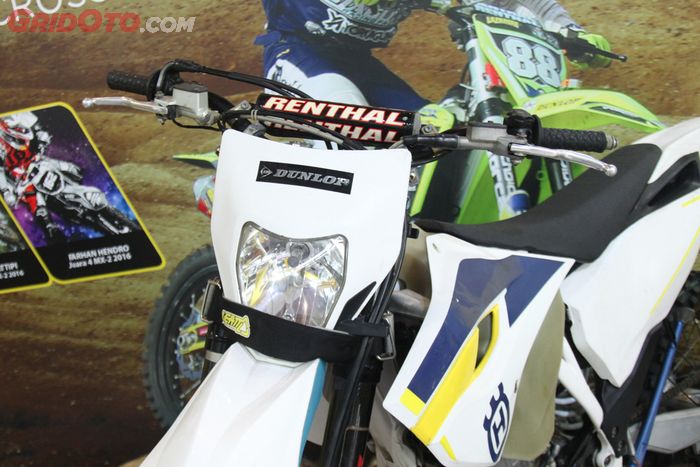 Modifikasi Husqyvarna Enduro Dunlop GIIAS 2018