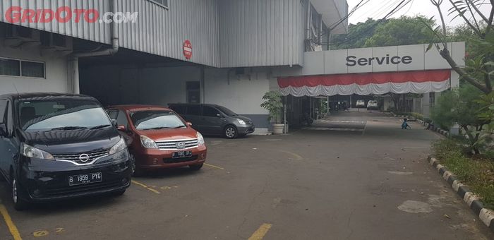 Bengkel resmi Nissan di Jl. Halim Perdanakusuma No. 1