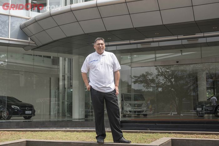 Sebastianus Harno Budi. E-Lelang menghindari mafia lelang 