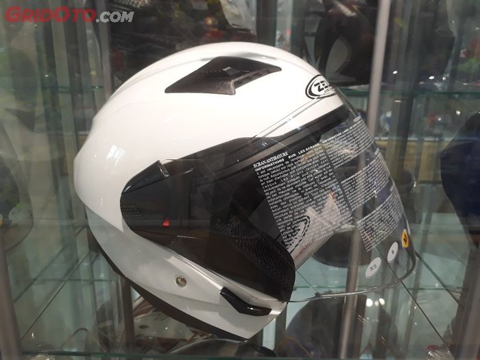 Helm half face dari Zeus