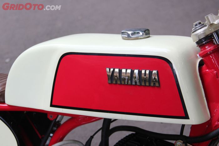 Yamaha RX100 Cafe Racer Nin* Rocksta