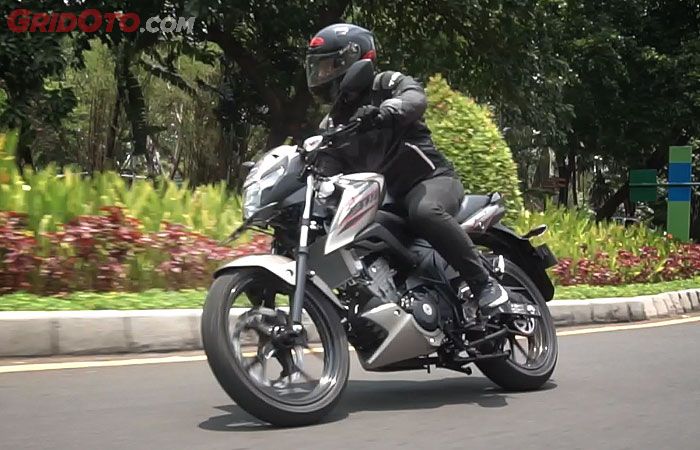 Handling Suzuki GSX-150 Bandit tetap ringan untuk bermanuver