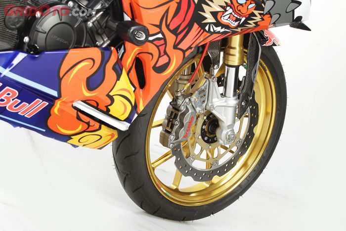 Modifikasi Honda CBR250RR Bertema Helm Marc Marquez di Motegi Japan