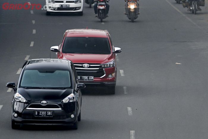 Pentingnya menjaga jarak antar kendaraan saat berkendara
