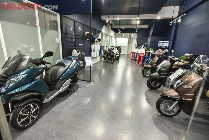 Showroom Peugeot Motorcycle Indonesia