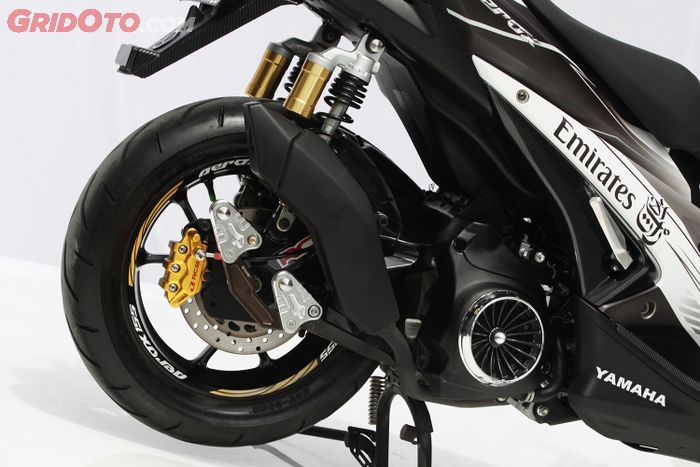 Yamaha Aerox Simple Elegant Emirates Customaxi Yogyakarta