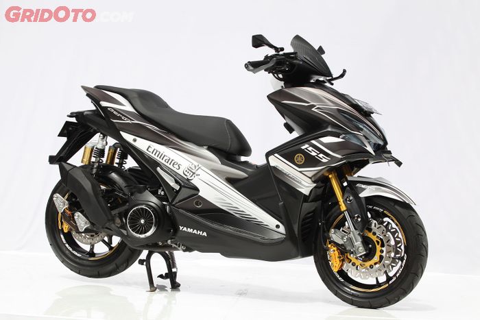 Yamaha Aerox Simple Elegant Emirates Customaxi Yogyakarta