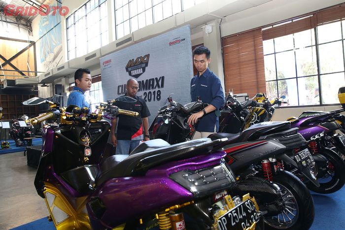 Sesi Penjurian Customaxi Yamaha 2018 Kota Makassar