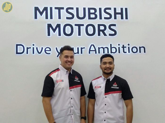 Rifat Sungkar dan M Redwan yang nantinya akan menjadi Driver dan Navigator untuk XRT 