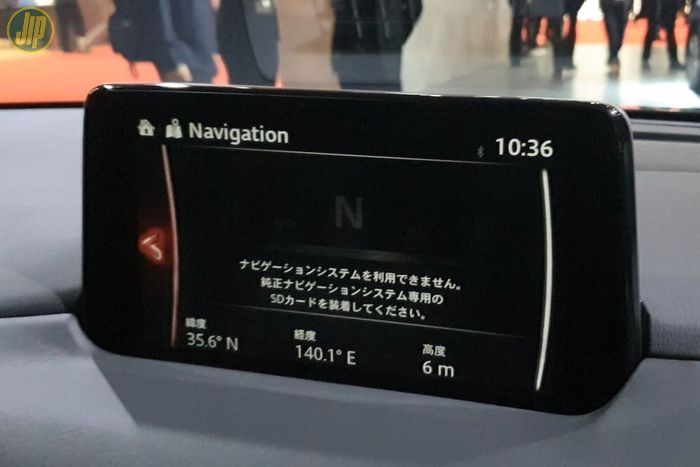 Layar informasi Mazda CX-8 jadi seluas 8 inci