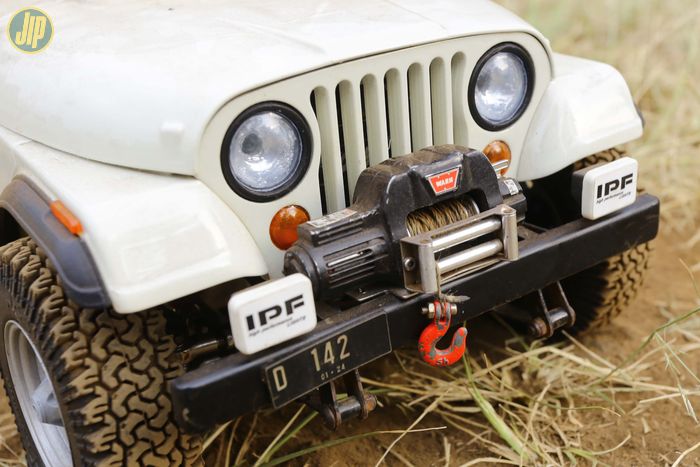 RC Adventure Jeep CJ 7