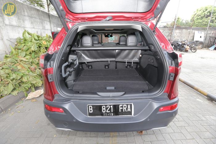 Bagasi Jeep Cherokee Limited 2015